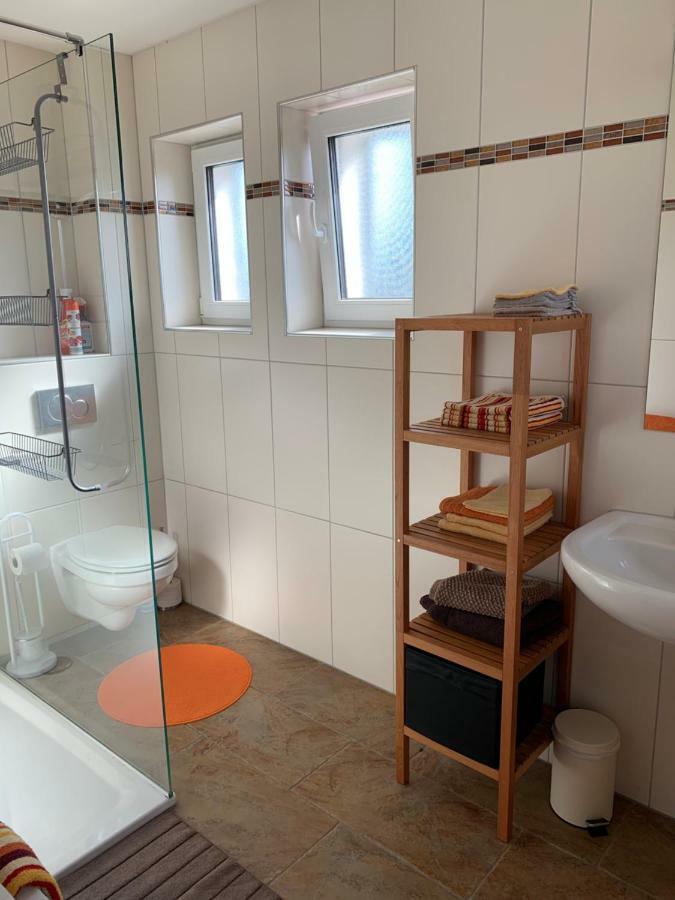 Moderne Ferienwohnung Mit Balkon Im Schoenen Saarland Дилинген Екстериор снимка