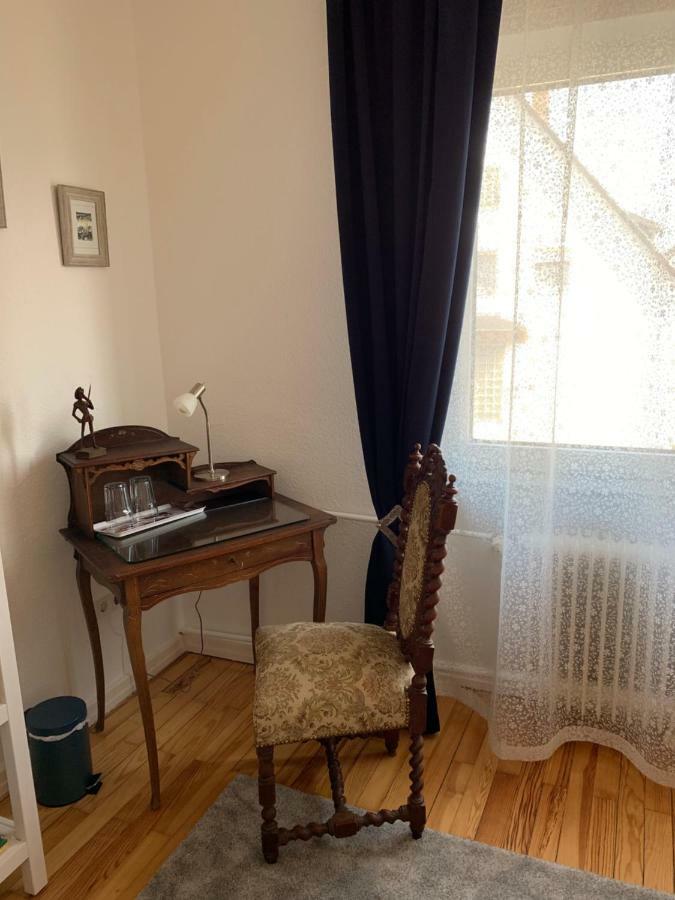 Moderne Ferienwohnung Mit Balkon Im Schoenen Saarland Дилинген Екстериор снимка